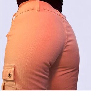 VINTAGE L.E.I. Low-Rise Cargo Capri Pants | White | Size 11 | Y2K Utility